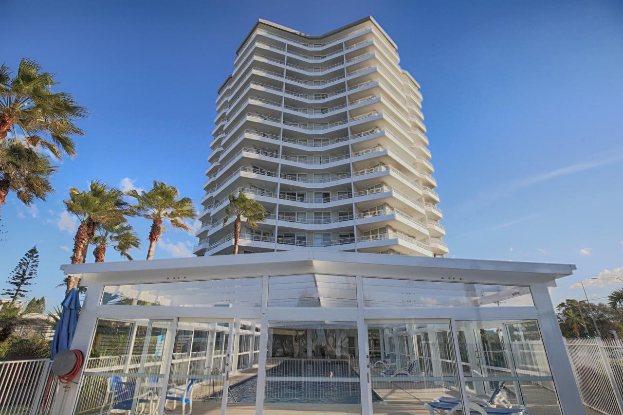 19Th Avenue On The Beach Gold Coast Exterior photo